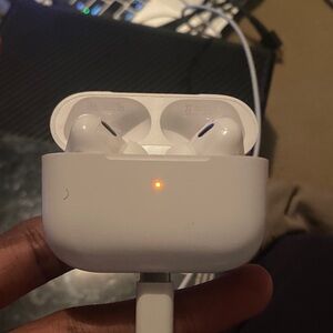 Wireless White Earbud Headphones